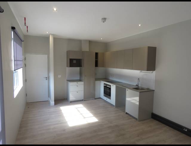 1 BEDROOM APARTMENT TO LET IN PAARDEVLEI